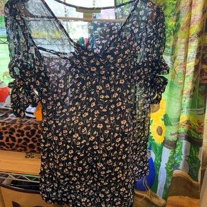 Peach Velvet top never worn